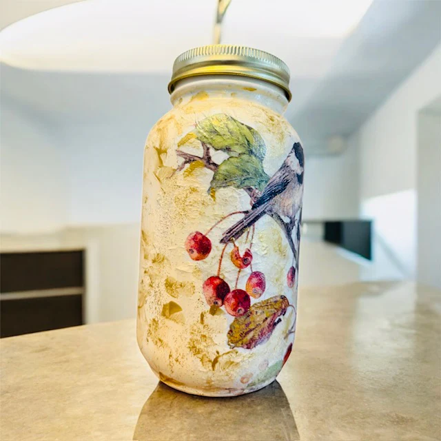 Handcrafted 32 Oz Mason Jar for Rustic Home Decor, Gifts, and Storage - Image 3